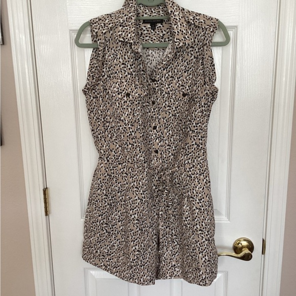 Banana Republic Sleeveless Animal Print Romper..